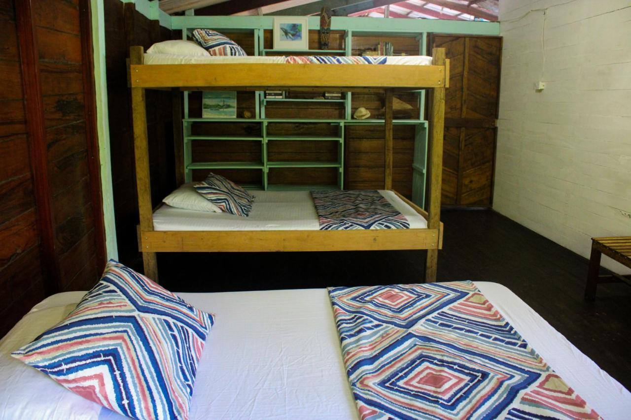 Hotel Refugio Mr Jerry Eco House Bahia Solano Exterior foto